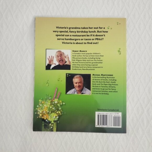 Scholastic 'Swamp Water' Book by Robert Munsch - Picture 2 of 8